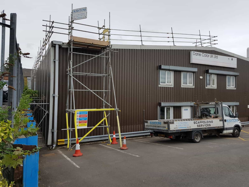 Scaffolding for Commercial Buildings Scaffold Tower with Hand Rail in Manchester